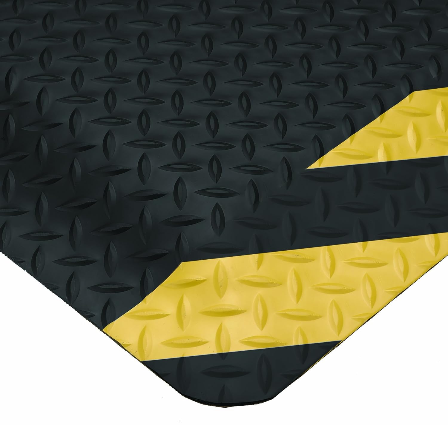 Wearwell Diamond-Plate SpongeCote UltraSoft Mat, 3′ Width x 75′ Length x 15/16″ Thickness, Black/Chevron Online now